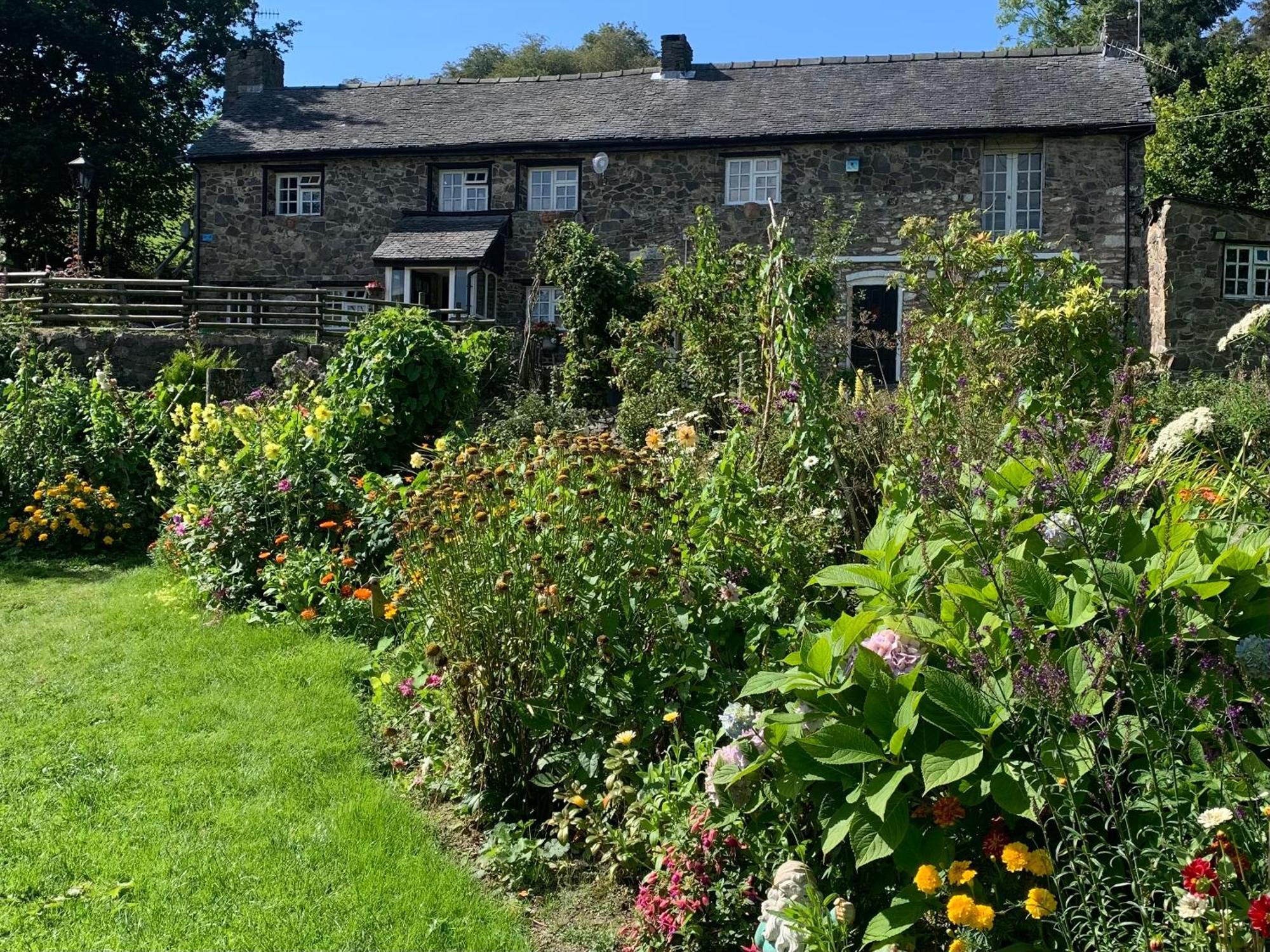 Apartmán Pant-Y-Creolen Llanfyllin Exteriér fotografie