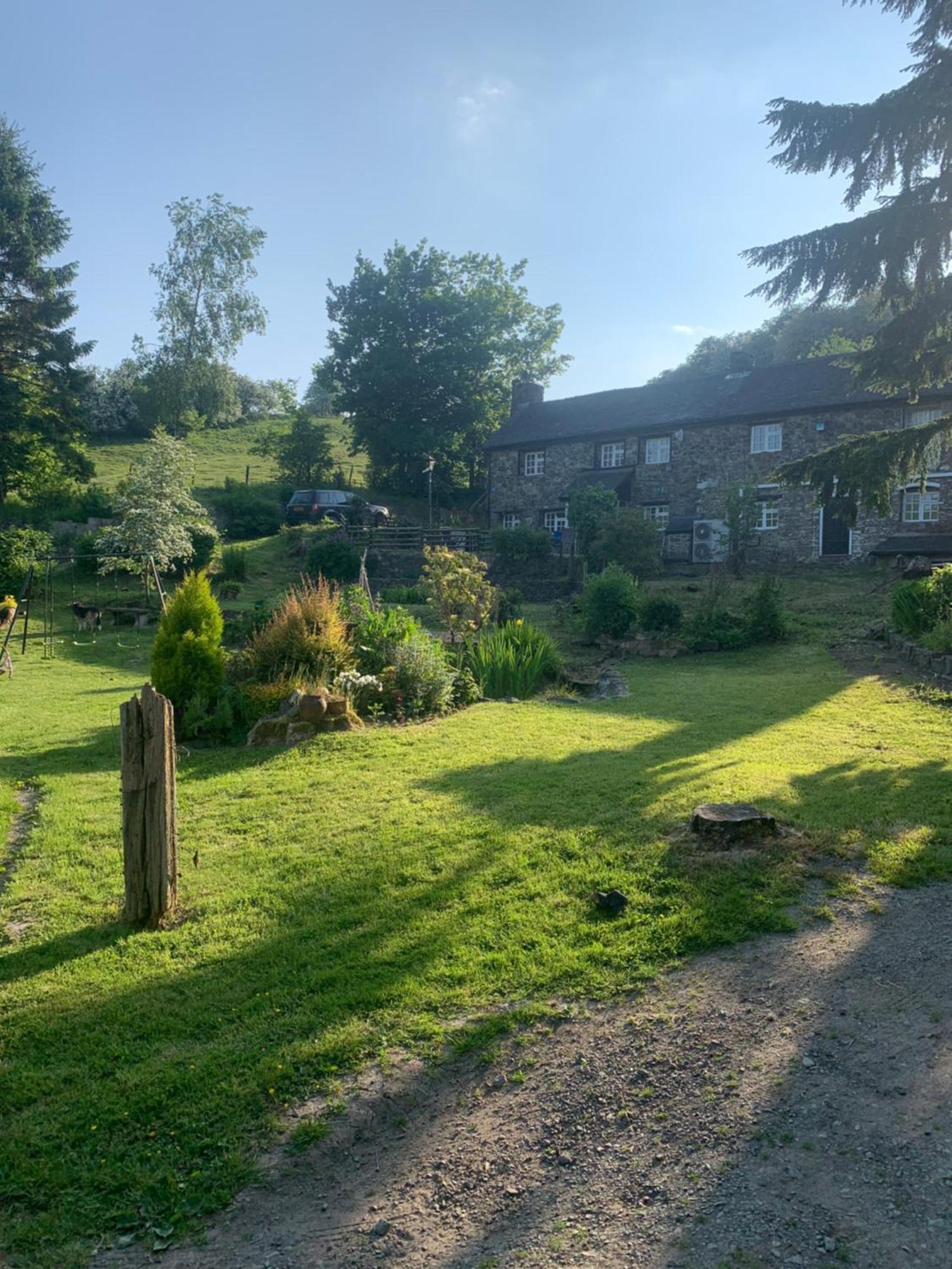 Apartmán Pant-Y-Creolen Llanfyllin Exteriér fotografie